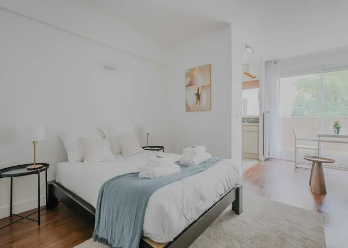 Chic - 2p - 17th Ard